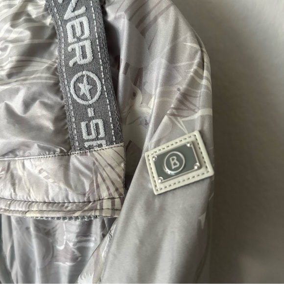 Bogner Sports Full Zip Windbreaker Jacket Flamingo Floral Print Silver Metallic - Picture 12 of 12